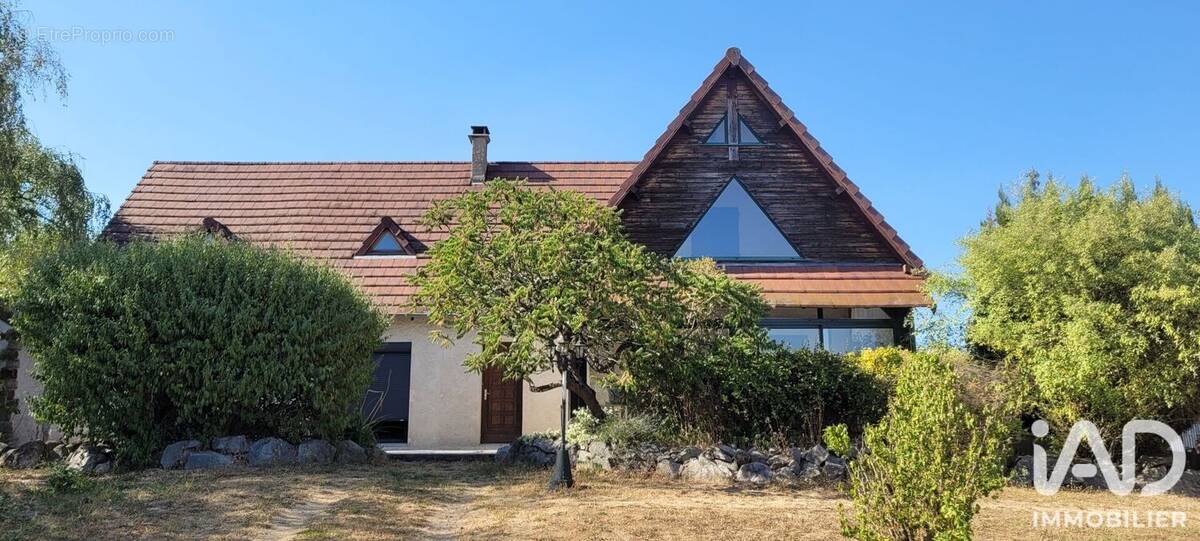 Photo 1 - Maison à TREVOL