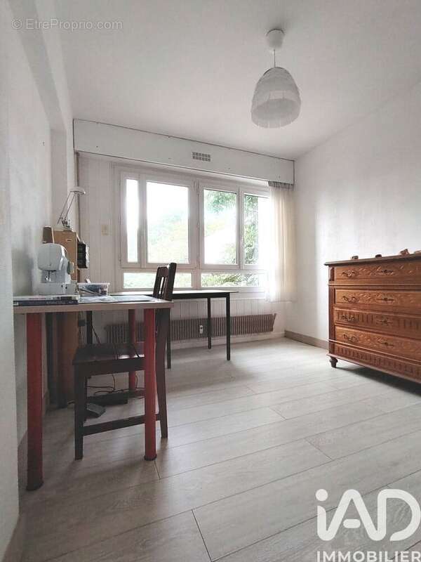Photo 9 - Appartement à LES ULIS