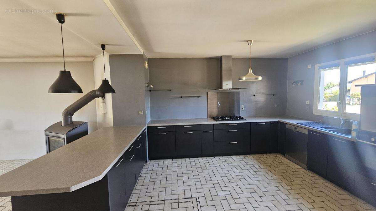 Maison à ALBENS