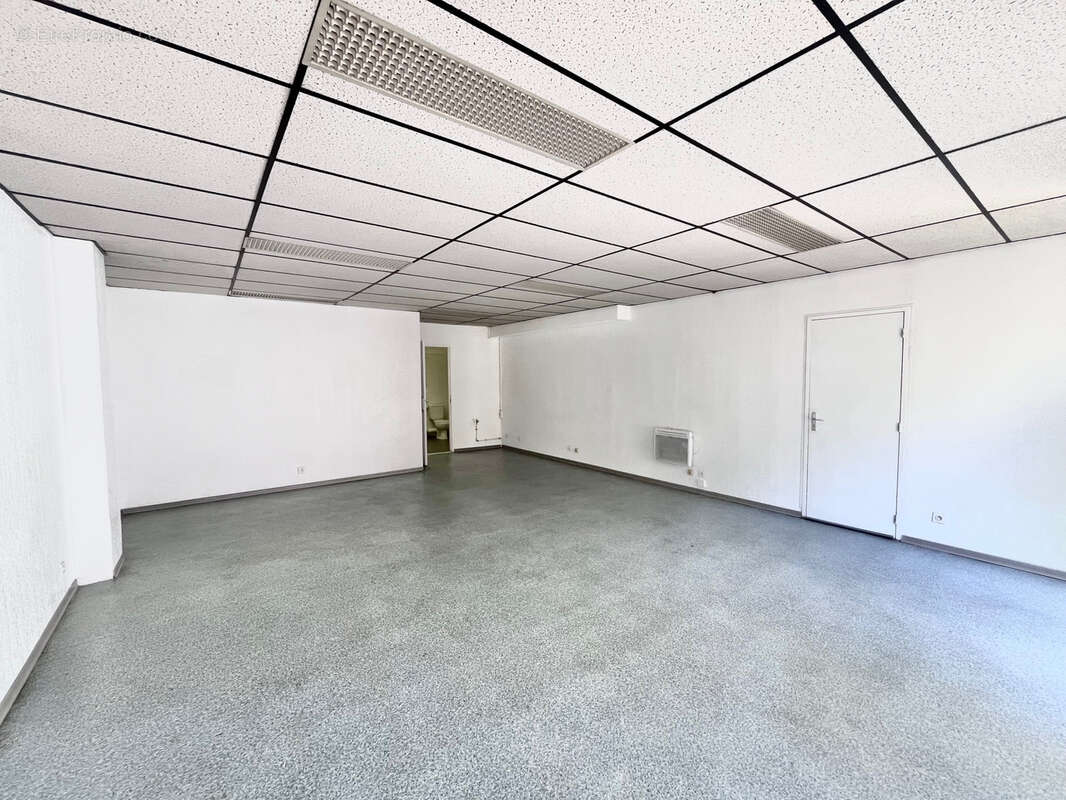 Commerce à AIX-EN-PROVENCE