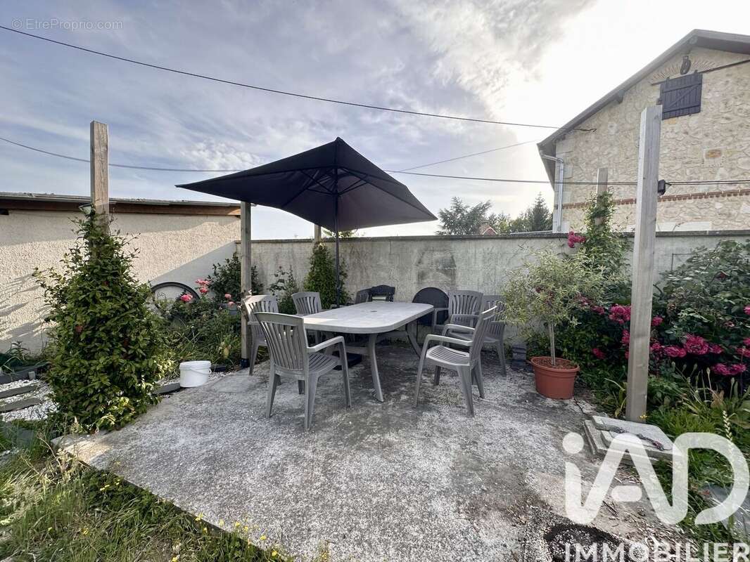 Maison 74 m² à Vitot  - photo 4