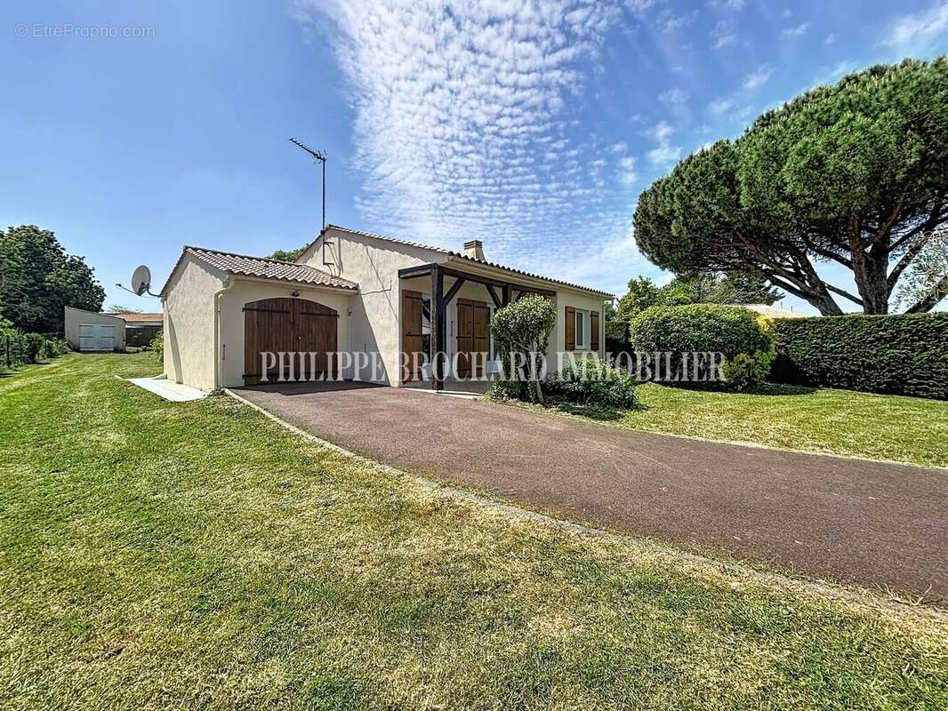 Maison à SAINT-BENOIST-SUR-MER