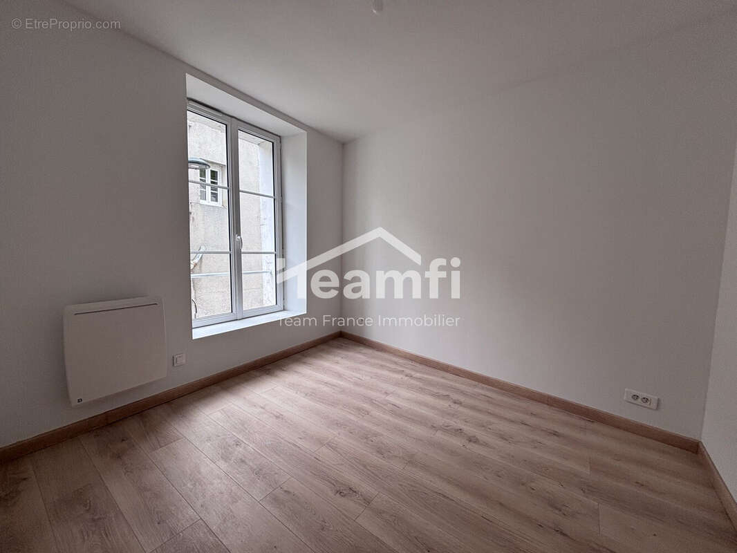 Appartement 29 m² à Orleans  - photo 2