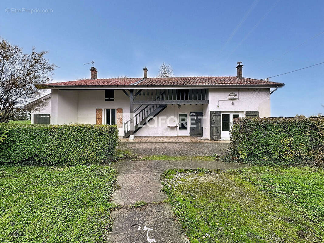 Maison à LE PLANTAY