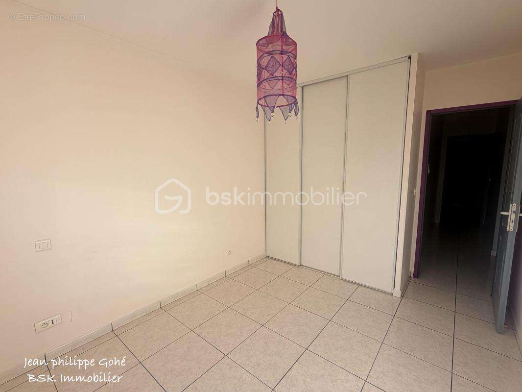 Maison à LIGNAN-SUR-ORB