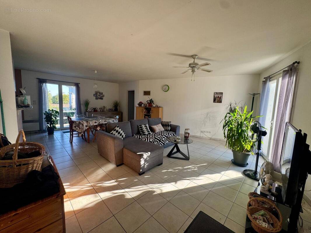 Photo 1 - Maison à CANCON