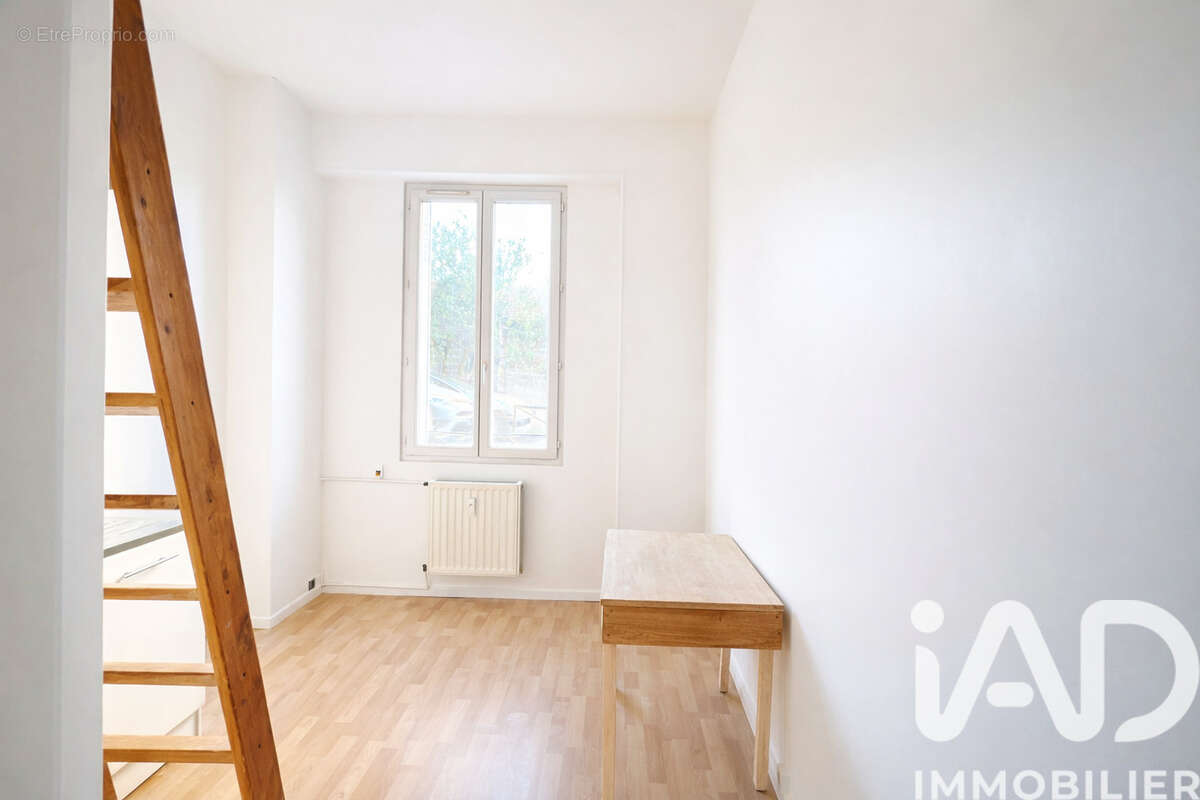 Photo 2 - Appartement à VILLEJUIF
