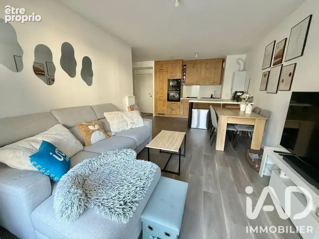 Photo 1 - Appartement à MONTEVRAIN