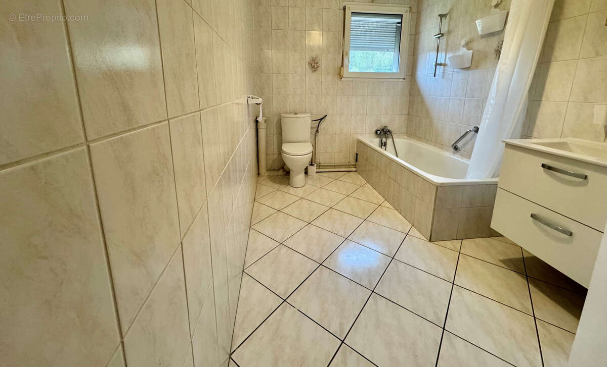 Appartement à REHON