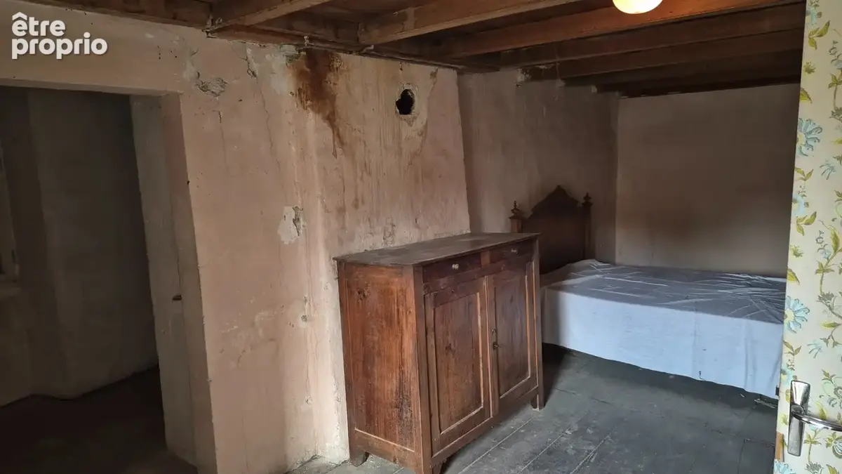 Corps de Ferme à rénover de 500 m2, proche commerces, beaucoup de dépendances - photo 40