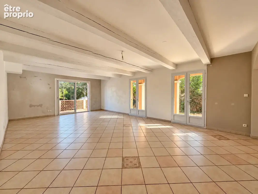 La Seyne sur mer - villa provençale T5 sur 907m2 de terrain - photo 5