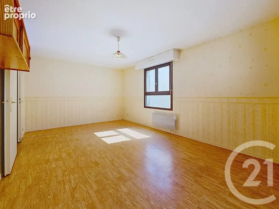 Appartement 1 pièce 35 m² à vendre à Provins (77160) - photo 3