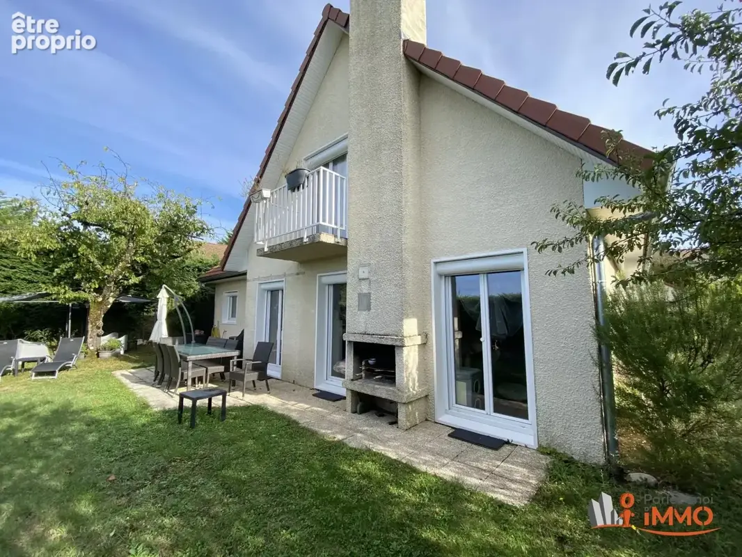 Villa Standing 160m² – La Noyera – 5 Chambres dont 2 Suites - photo 4