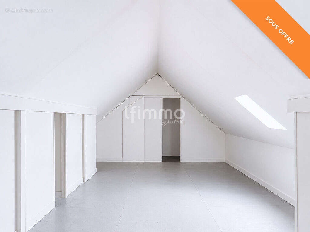 Longère en pierre, 3 pièces de 60 m² à Cast 29150 - photo 16