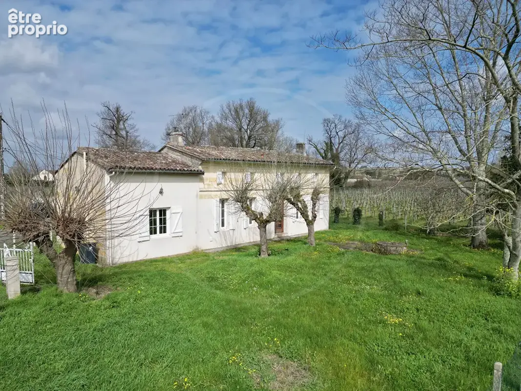 Maison à SAINT-EMILION