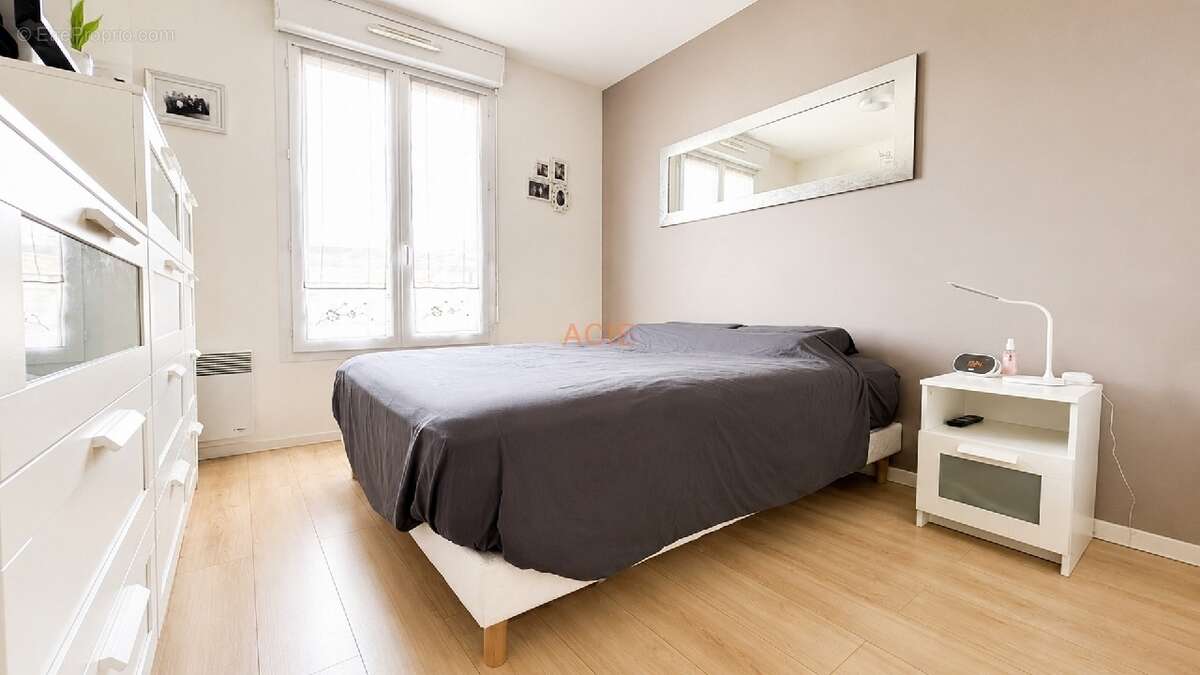 Appartement à LOUVRES