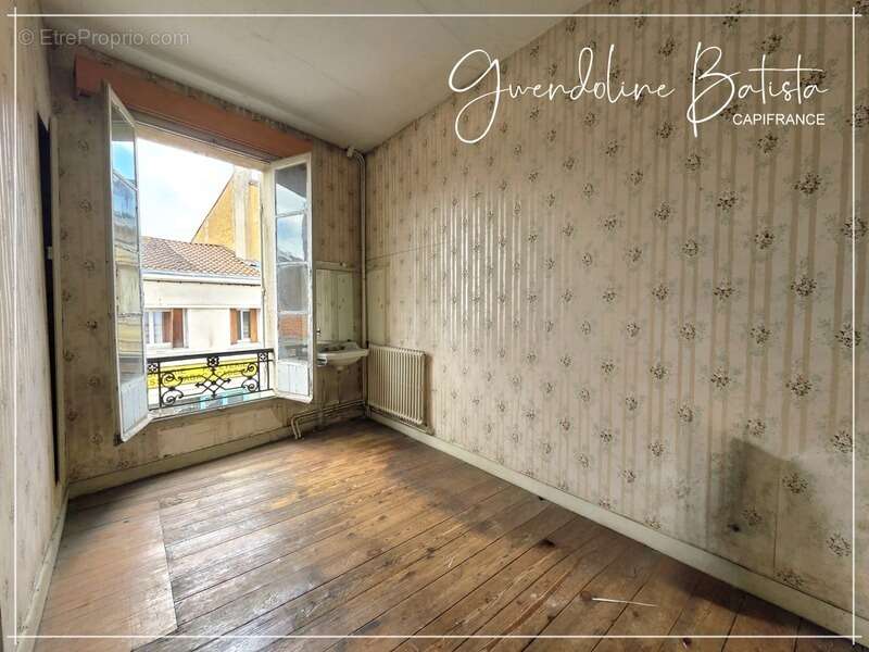 Maison de ville de caractère - 6 chambres - 223 m² - Jardin - BERGERAC (24) - photo 11