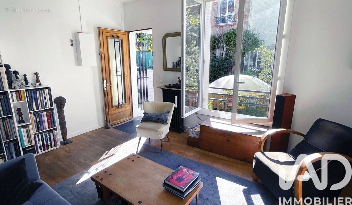 Photo 1 - Maison à PARIS-19E
