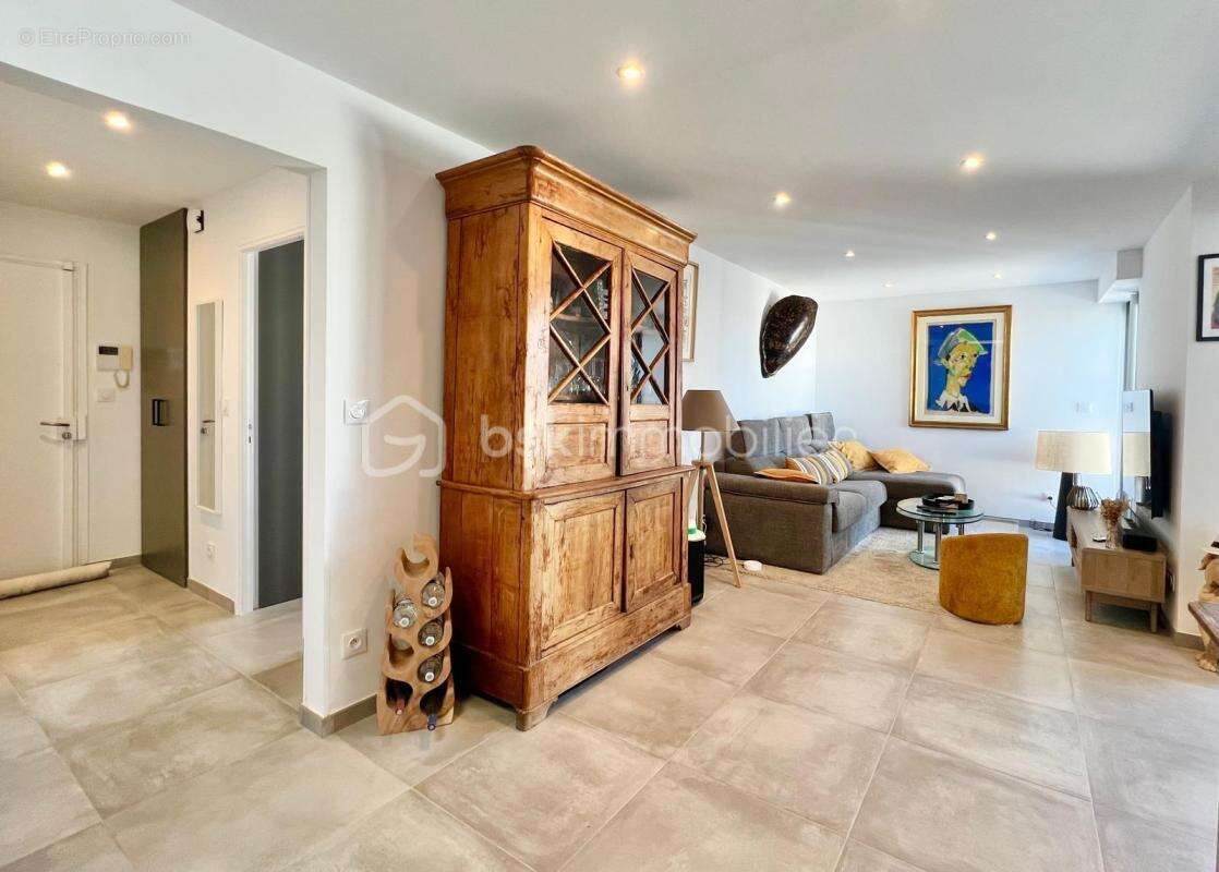 Appartement à CANDILLARGUES