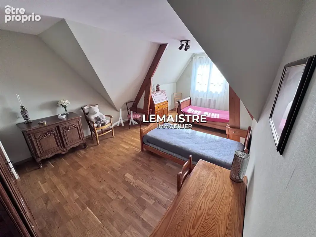 Maison à vendre - Goderville centre - 141 m² - 4 chambres - Vie de Plain-pied - Jardin - Sous-sol - photo 15