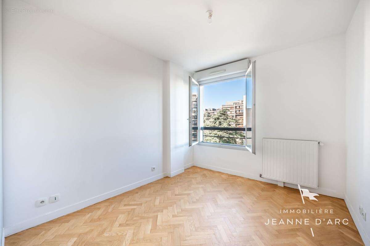Appartement à VERSAILLES