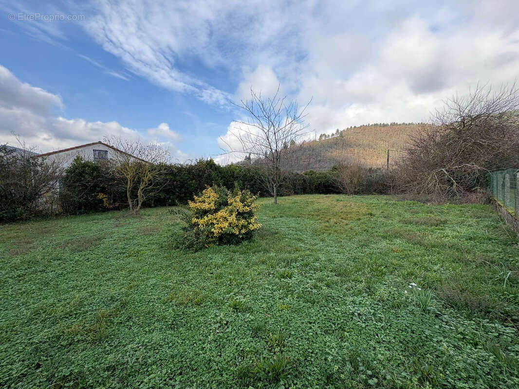 Maison à LABASTIDE-ROUAIROUX