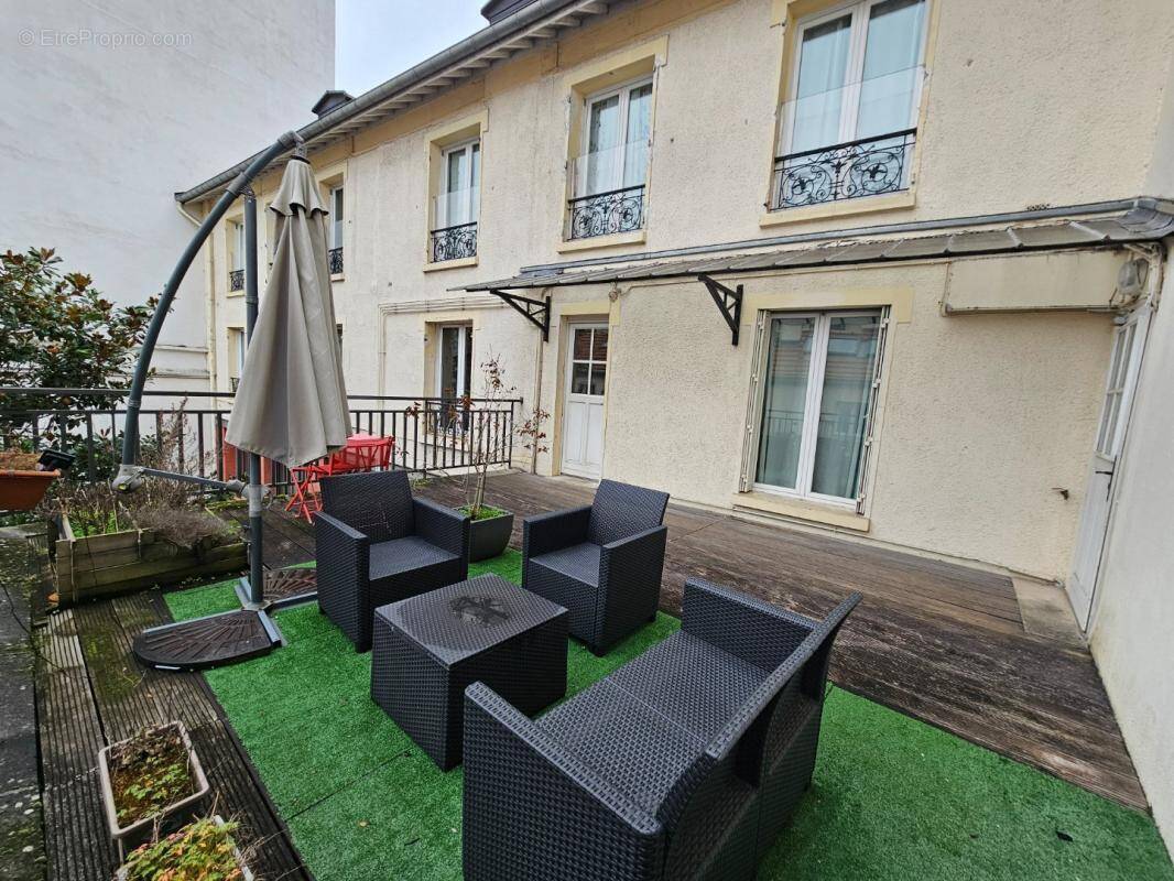 Appartement à SEVRES