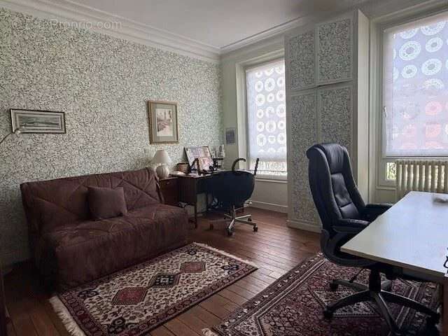 Maison à ASNIERES-SUR-SEINE