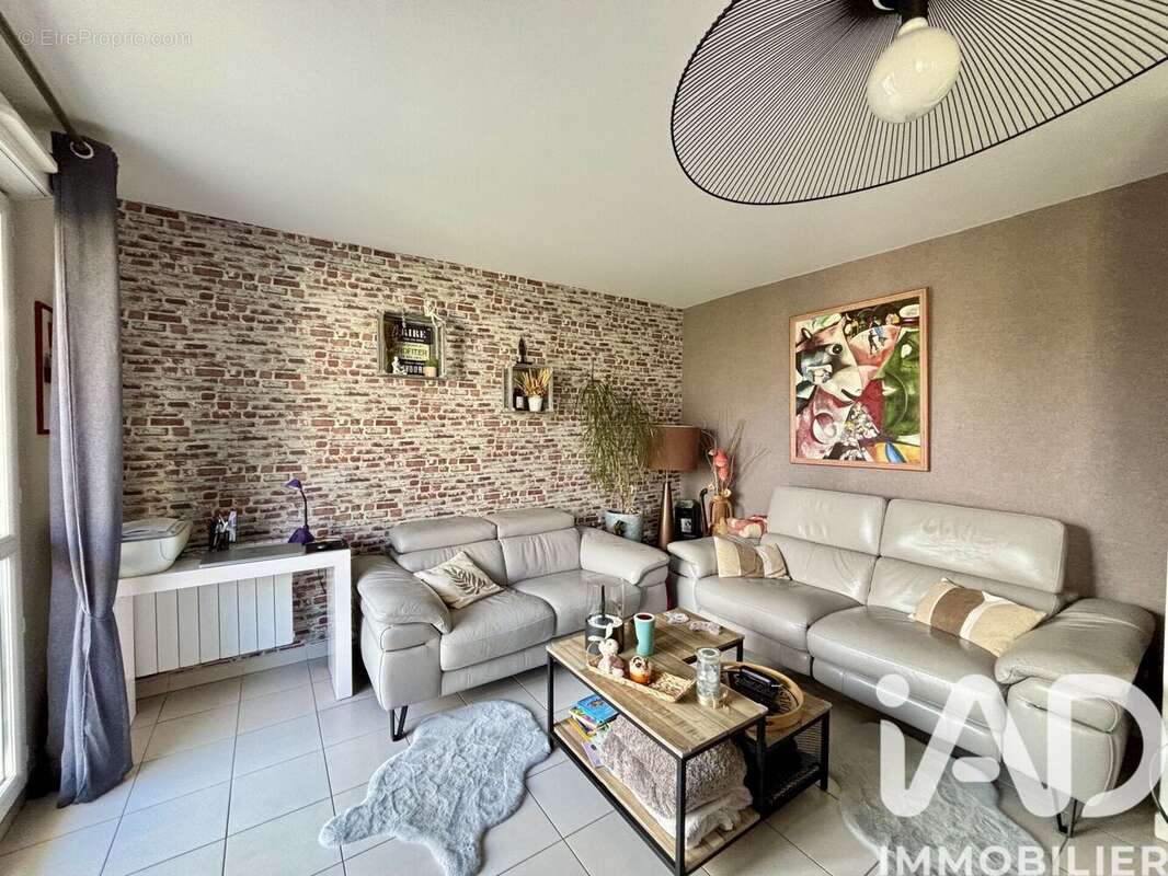 Photo 4 - Appartement à NANTEUIL-LES-MEAUX