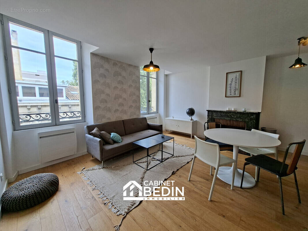 Appartement à BORDEAUX