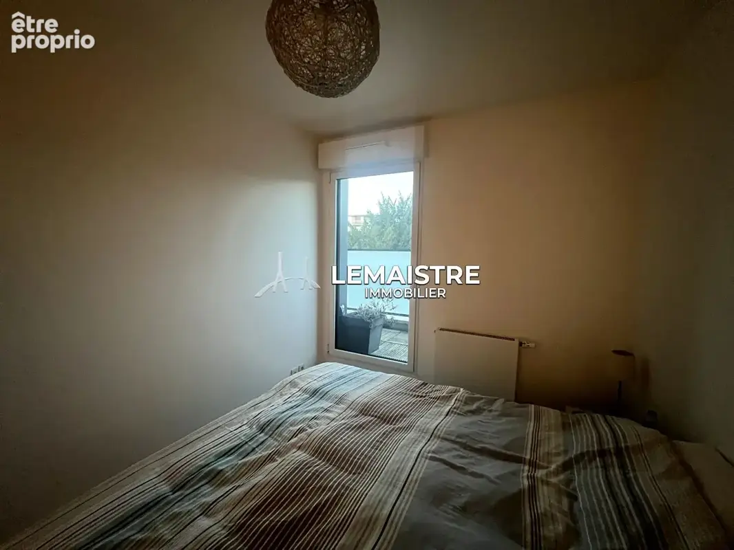 Appartement à vendre - Rouen - 74.7 m² - 3 chambres - Dernier étage - Terrasse - Box s/sol  - Accès direct Gare SNCF - photo 5