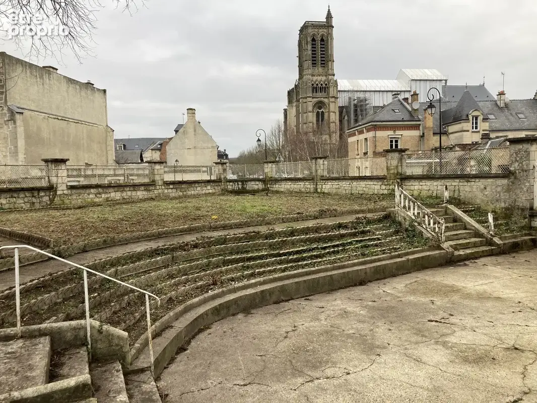 Dpt Aisne (02), à vendre SOISSONS maison atypique en hyper-centre - photo 5