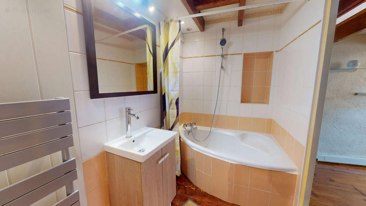 Maison 60 m² à Vals-Pres-Le-Puy  - photo 11