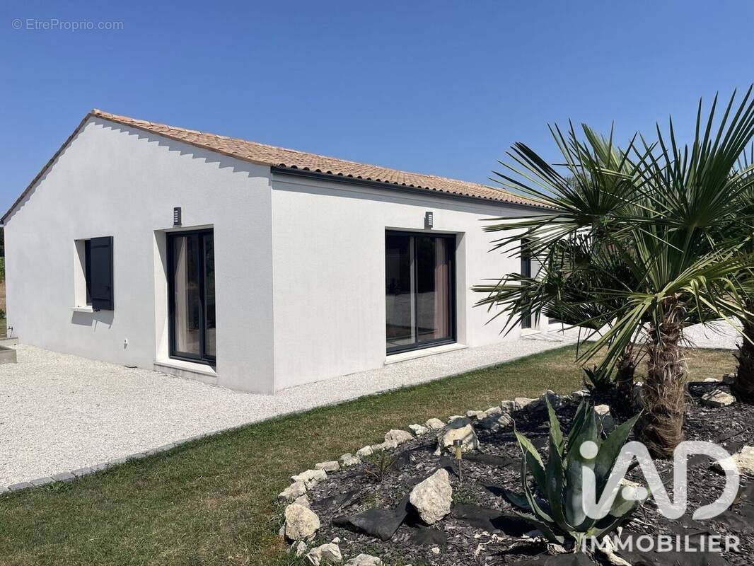 Photo 1 - Maison à GERMIGNAC