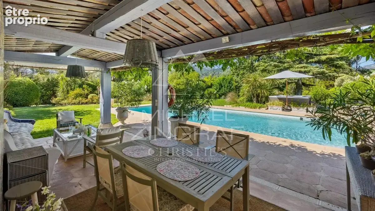 Villa provençale dans un domaine sécurisé - photo 4