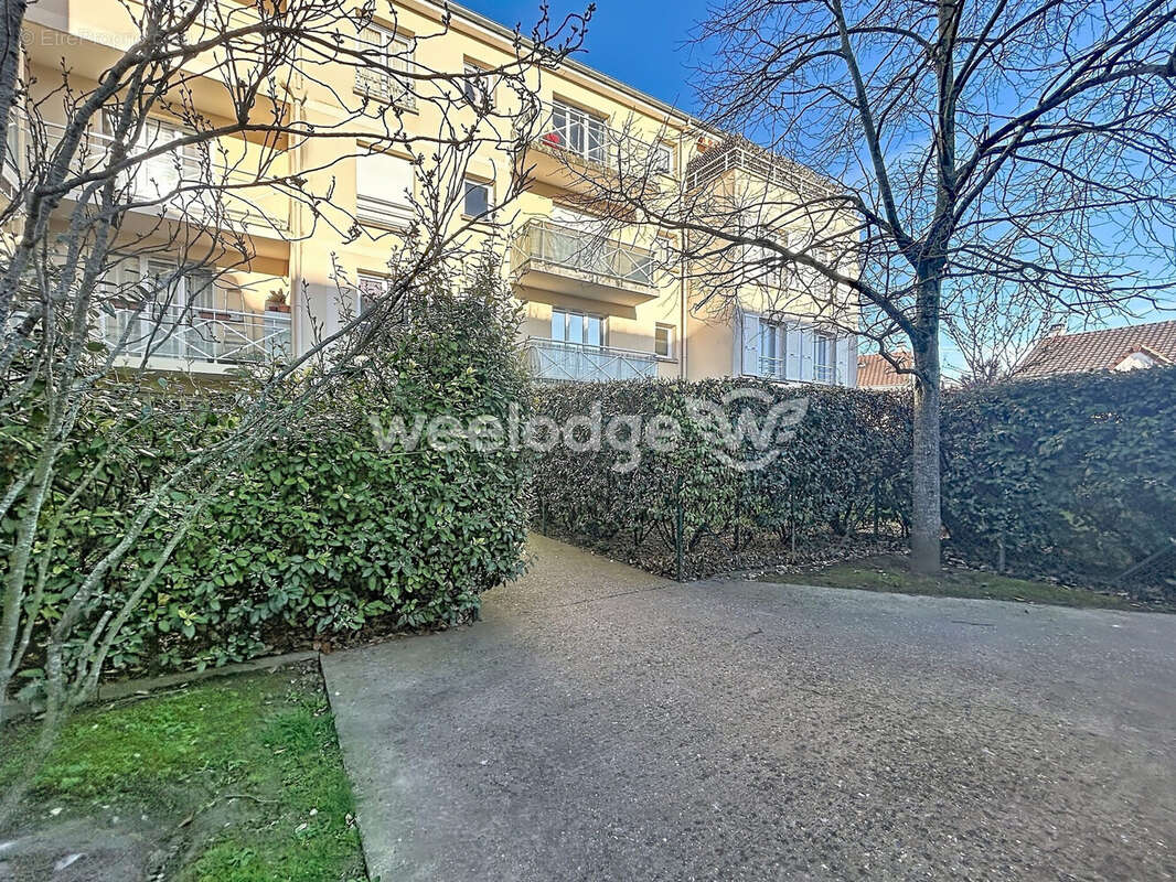 Appartement à ERAGNY