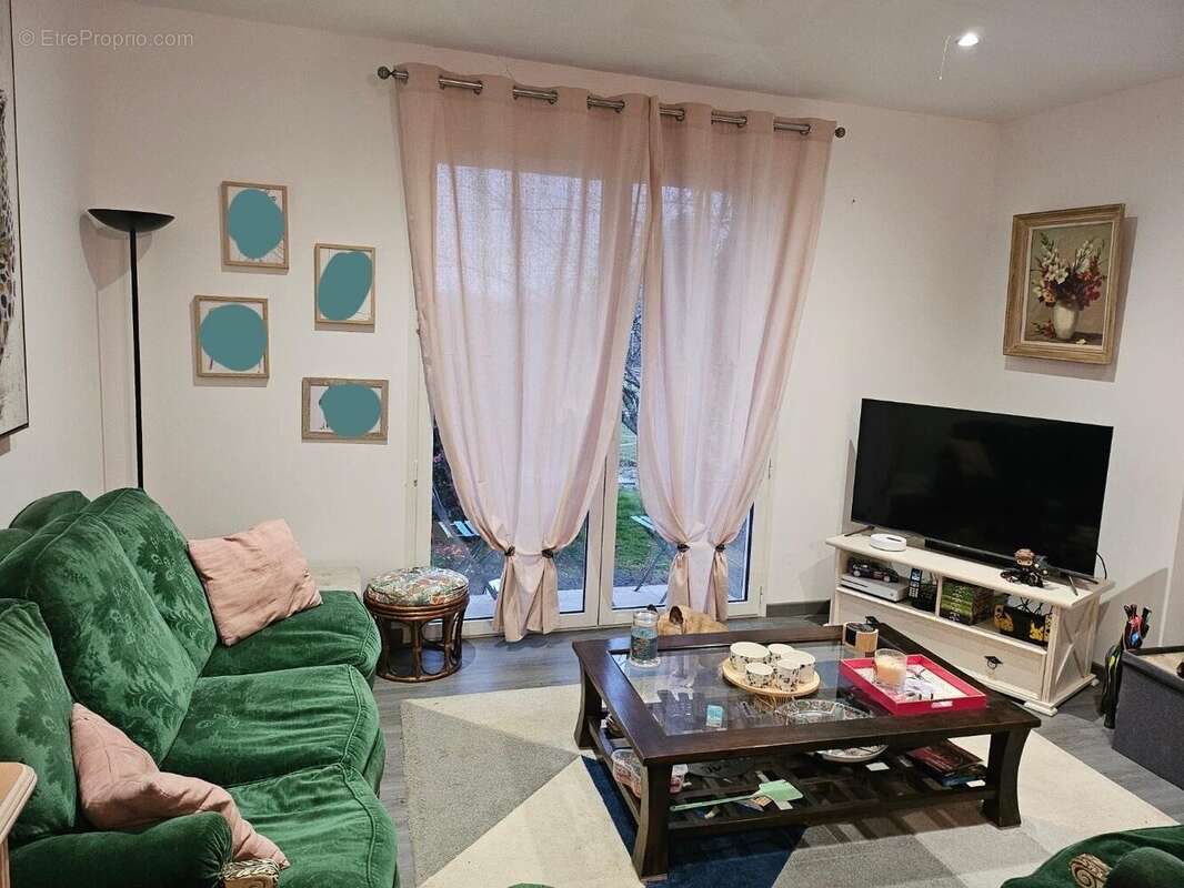 Maison à SAINT-YRIEIX-LA-PERCHE