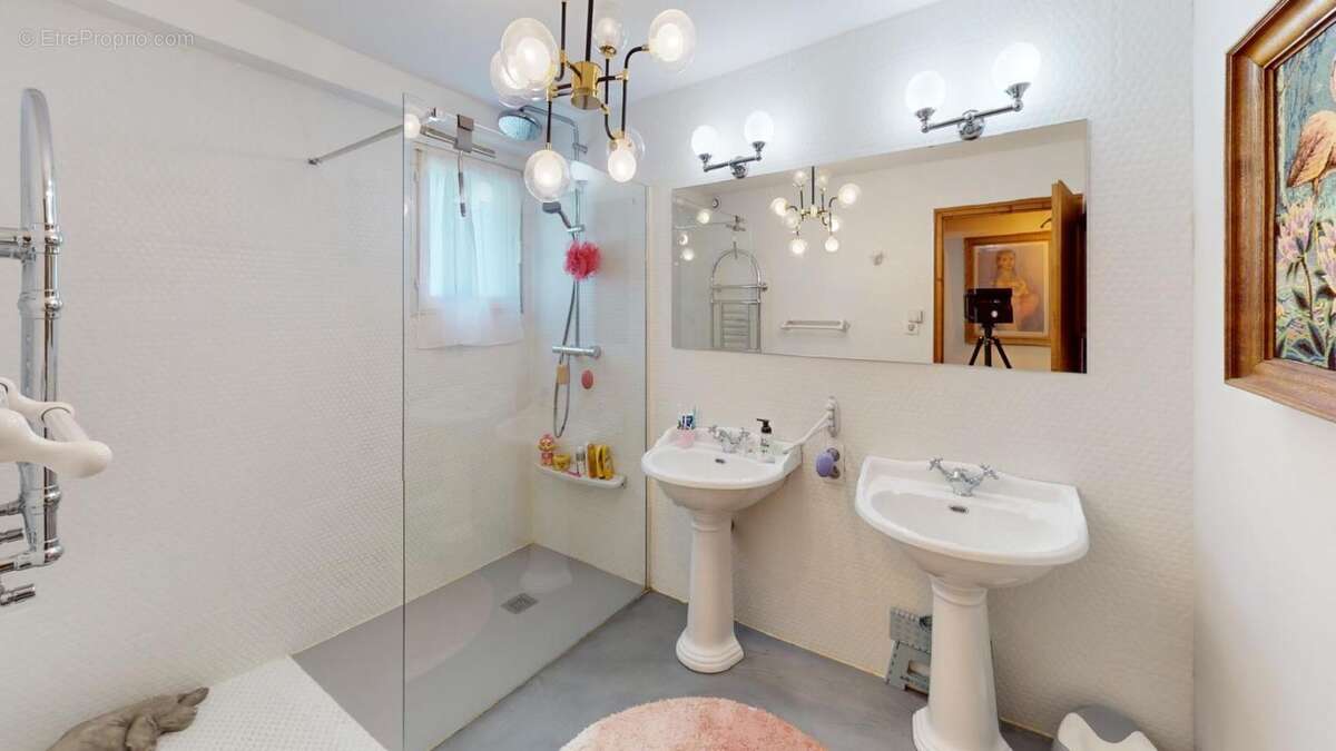 Maison à PONTARLIER