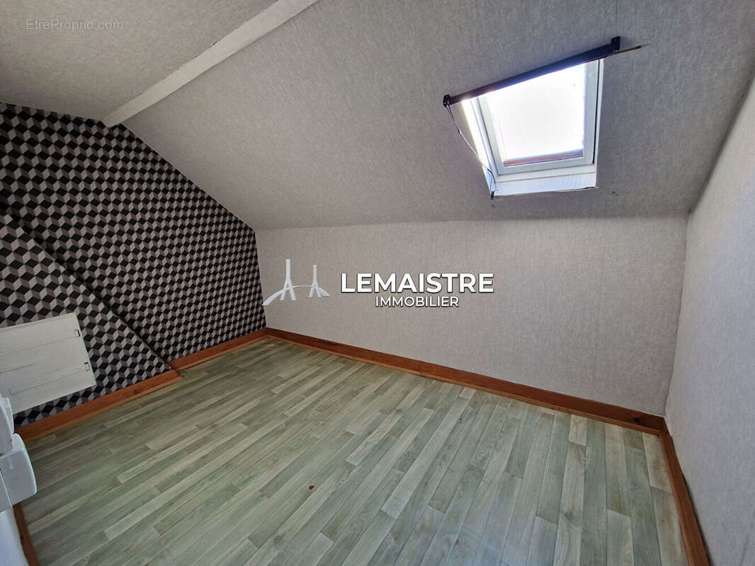 Maison à SAINT-ROMAIN-DE-COLBOSC