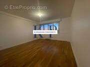 Appartement à PARIS-19E