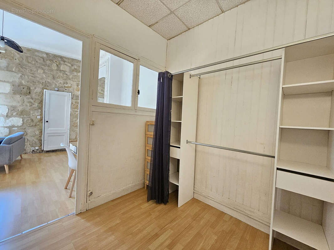 Bordeaux sainte-croix  appartement t2 48 m² - photo 3
