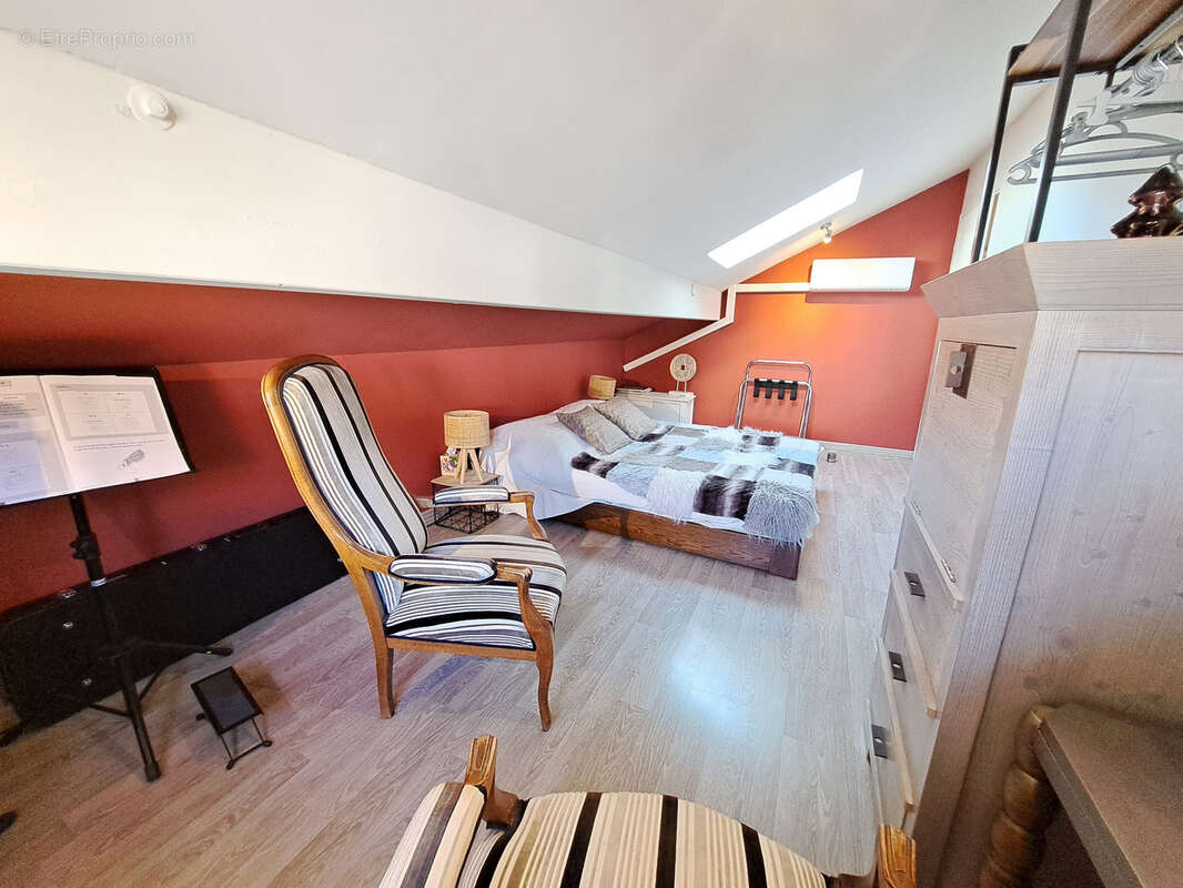 Belle Villa contemporaine, secteur résidentiel préservé de Sacconges - photo 21