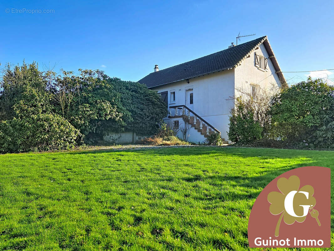 Maison à GRAND-CAMP