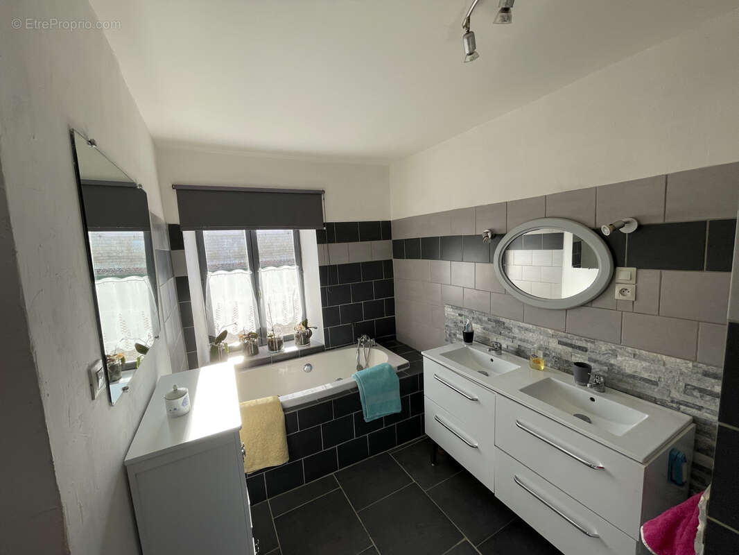 Maison à BEAUMETZ-LES-LOGES