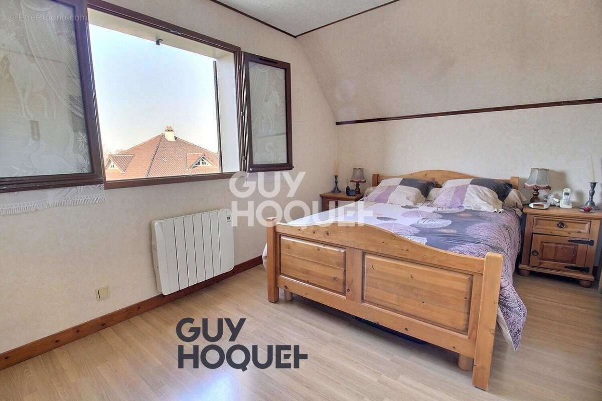 Maison à LIMEIL-BREVANNES