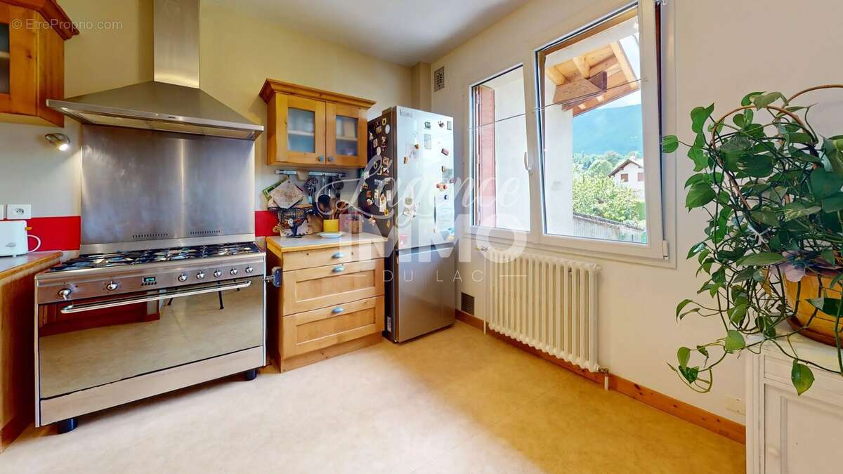Appartement à SAINT-JORIOZ