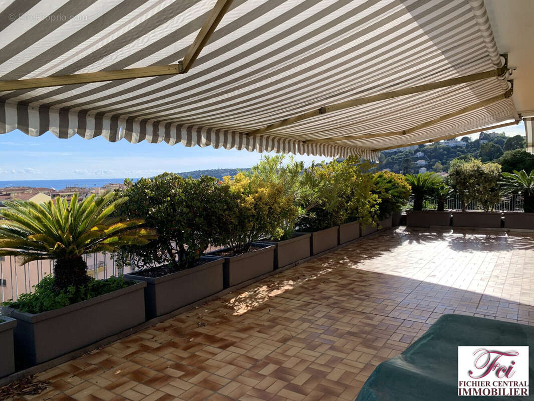 Appartement à MENTON