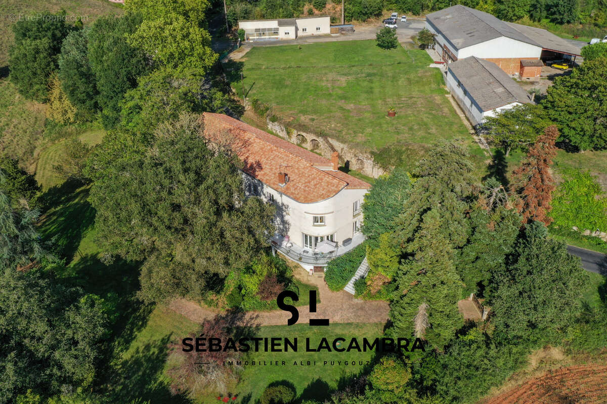 Maison à REALMONT