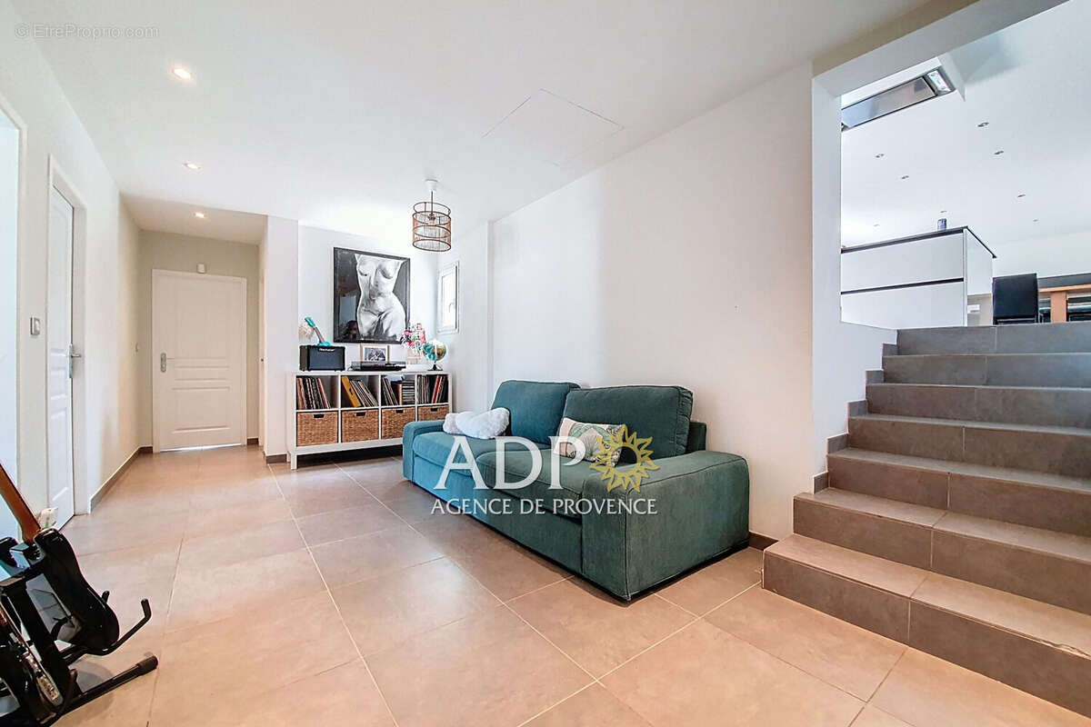 Maison à PEYMEINADE