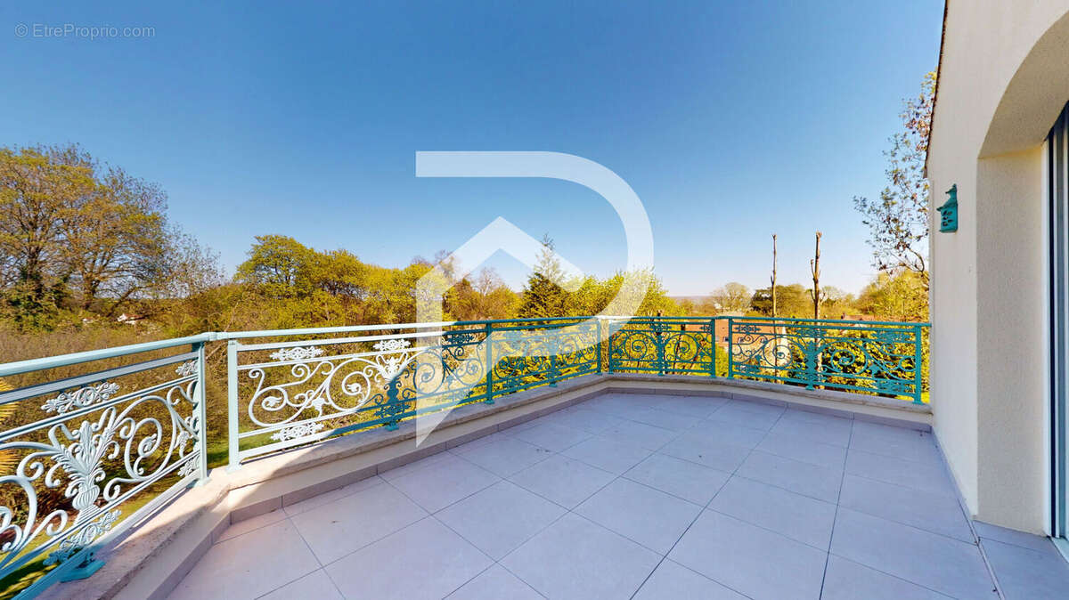 Maison à HARDRICOURT